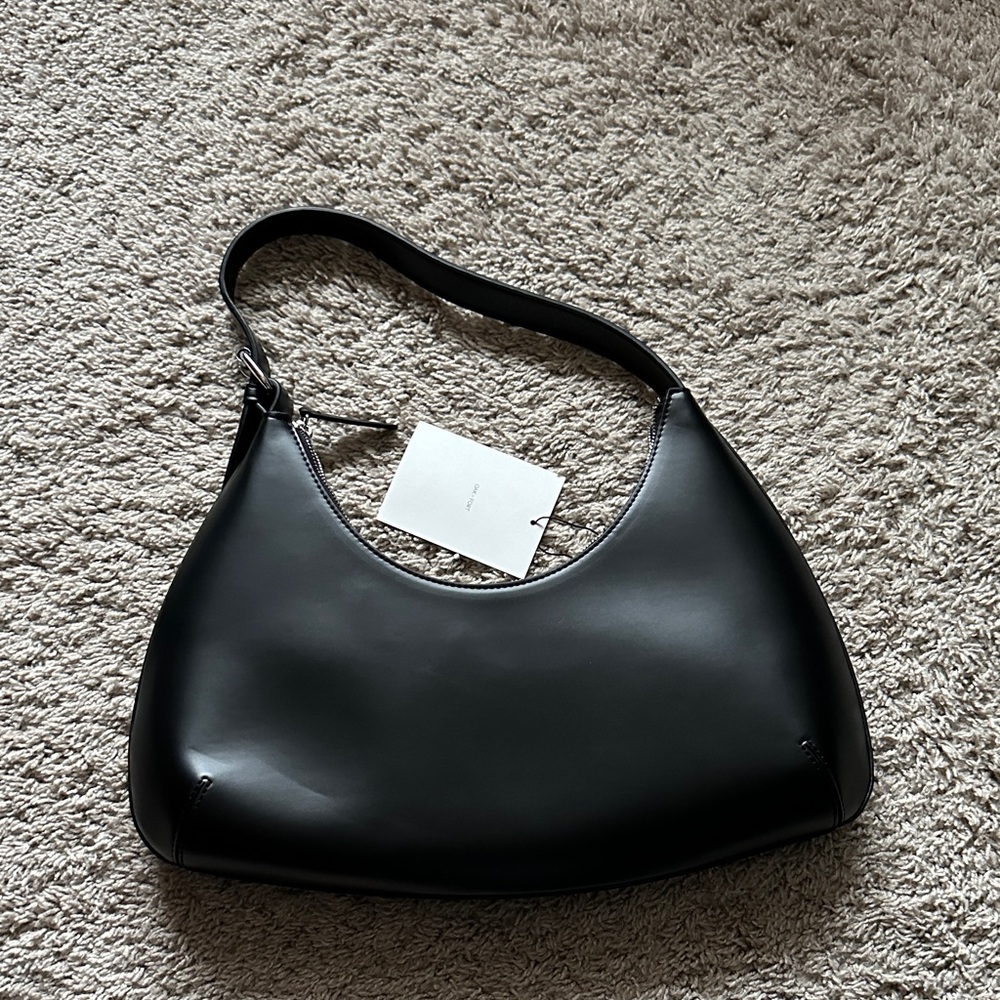OAK + FORT Black Leather Shoulder Bag